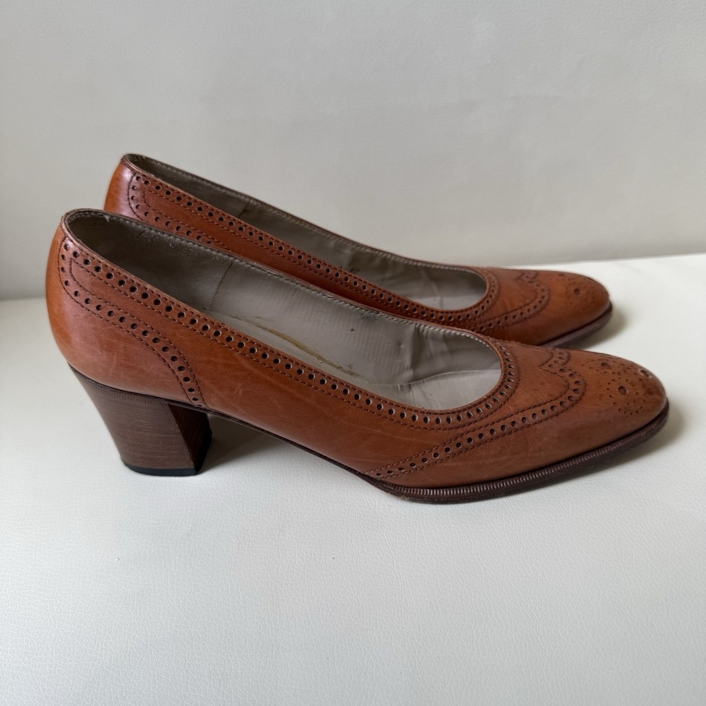 Bruno Magli Women's Cognac Brown 5.5 AAA Leather Brogue Pumps Italy Block Heel